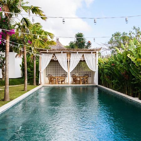 Jellyfish Villas Bingin Beach อูลูวาตู ภายนอก รูปภาพ