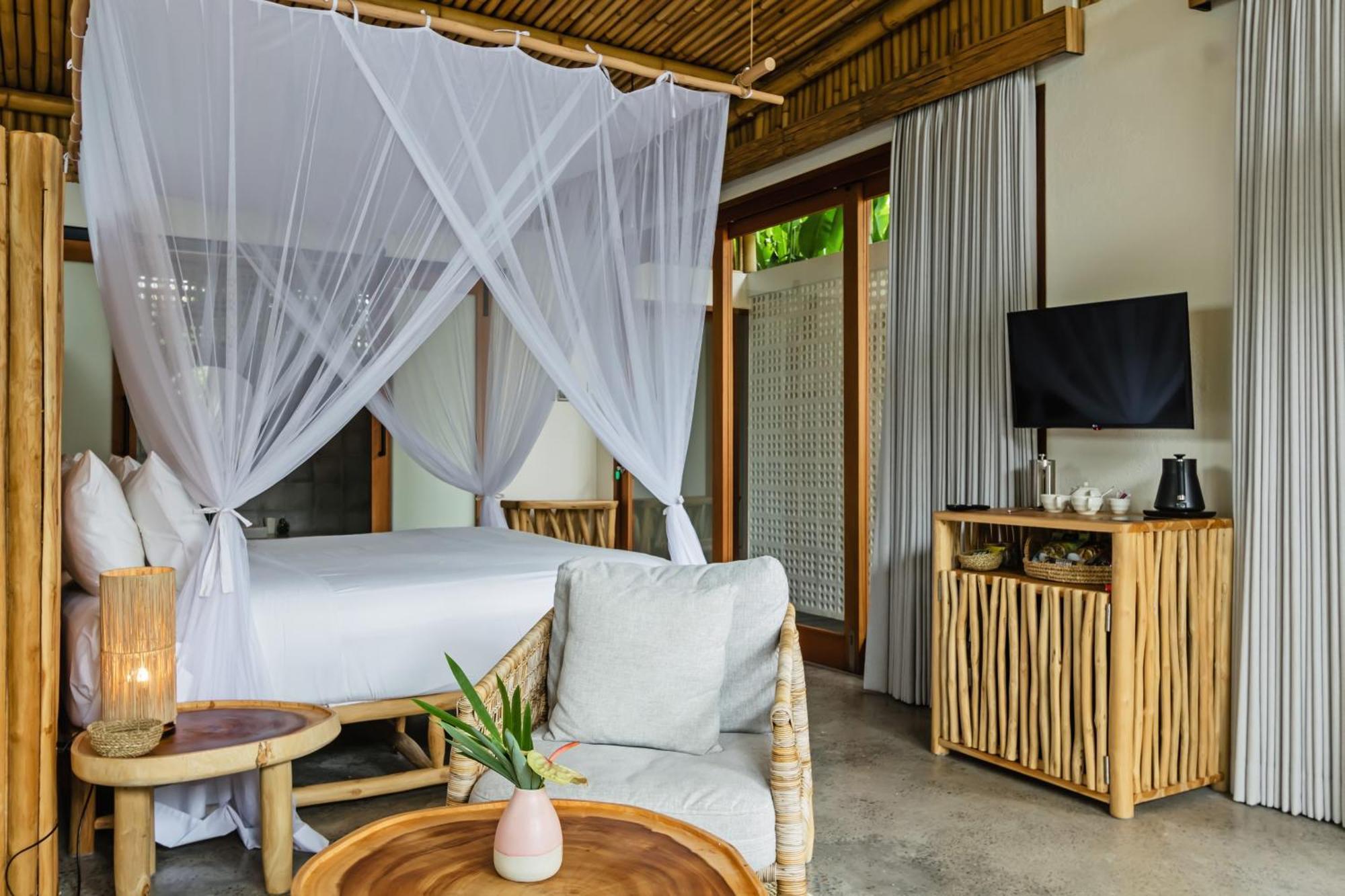 Jellyfish Villas Bingin Beach อูลูวาตู ภายนอก รูปภาพ