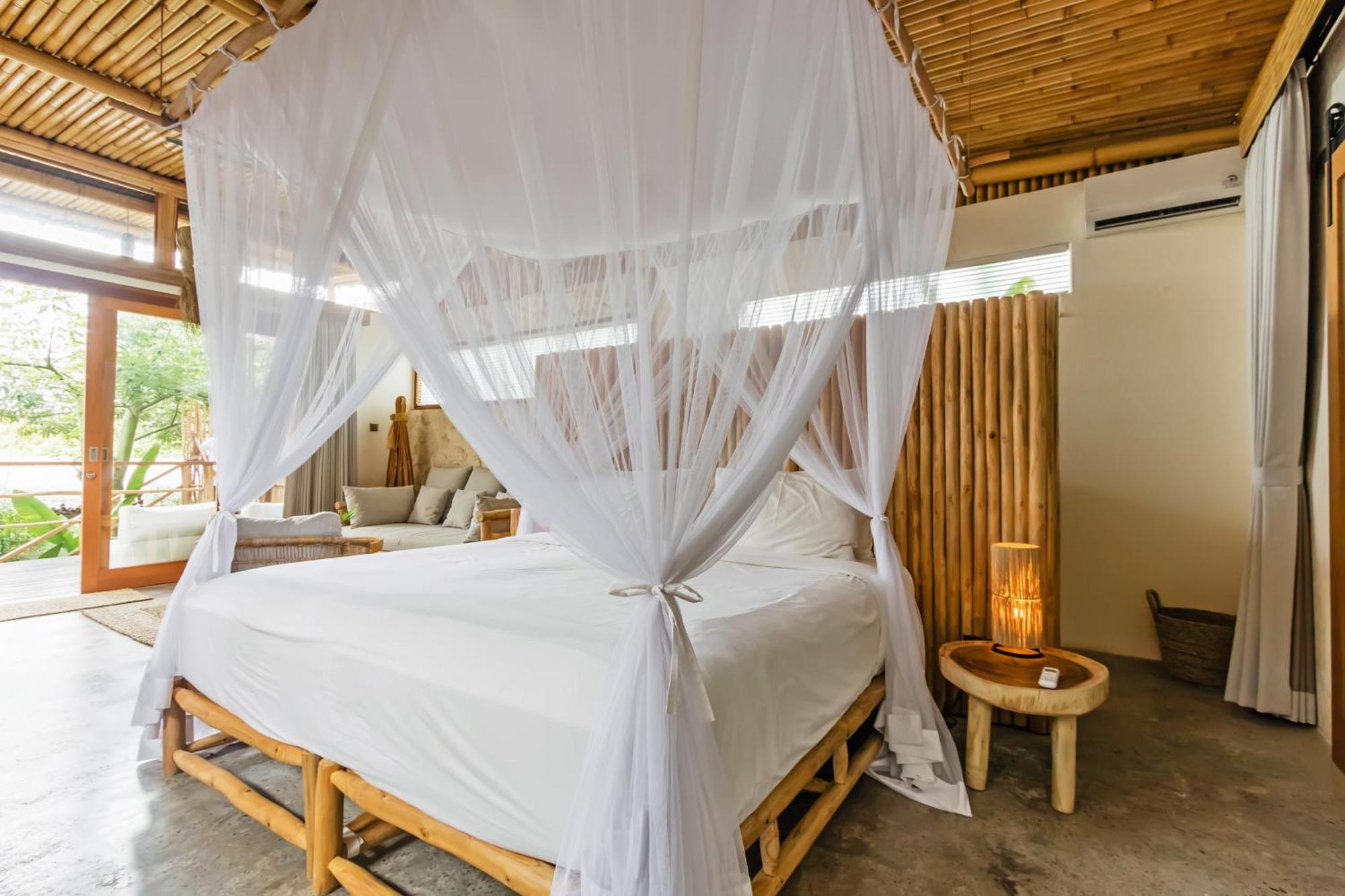 Jellyfish Villas Bingin Beach อูลูวาตู ภายนอก รูปภาพ